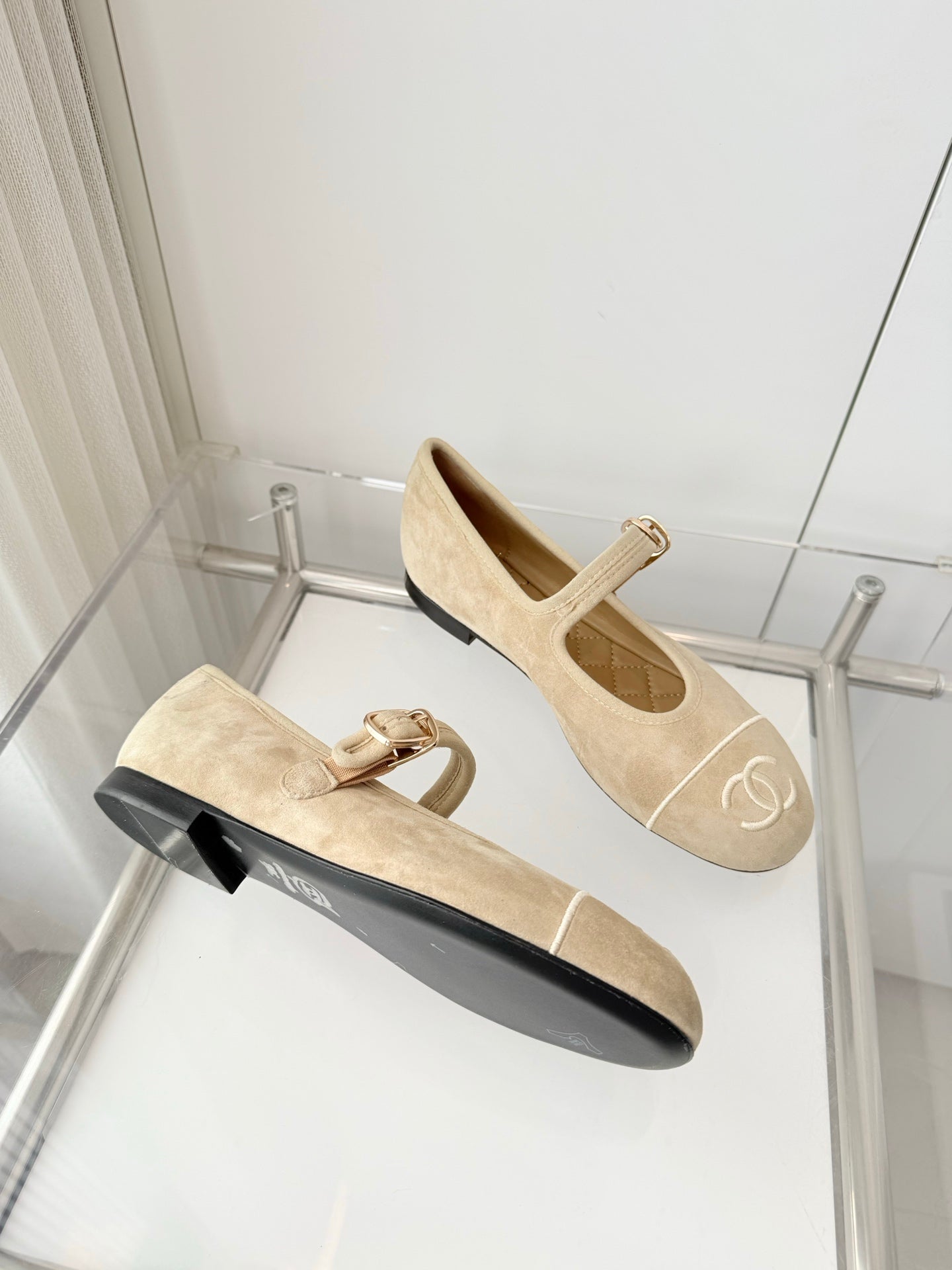 Chanel 26 Mary Jane Shoe Beige in Suede 597379