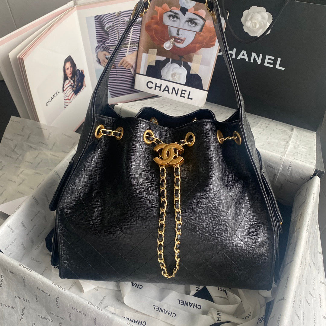 25C Hobo Bag 31cm Black Calfskin