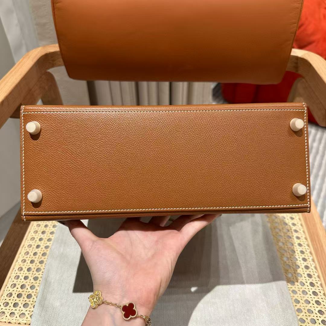 HM Kelly 28 Bag Brown Togo Leather GHW