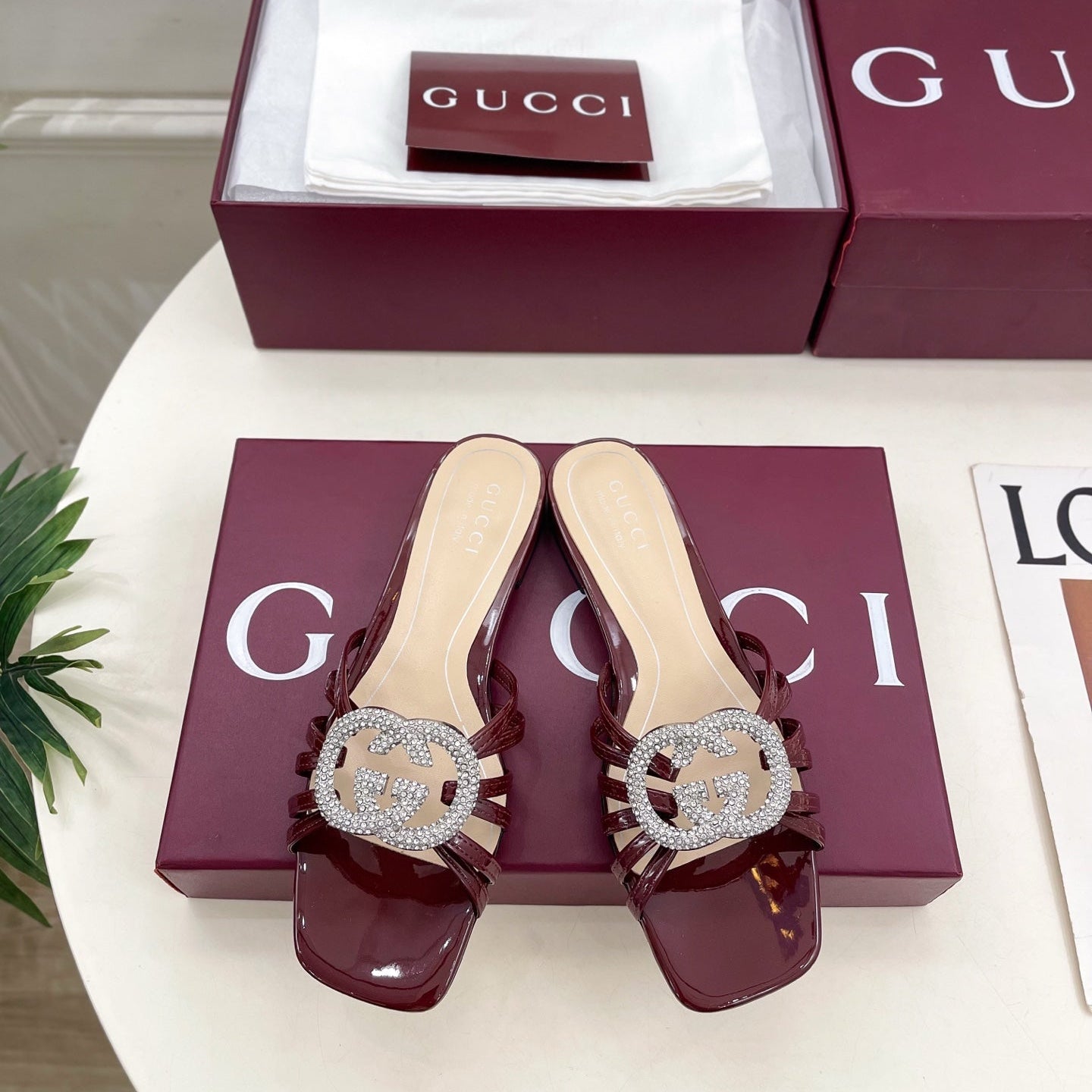 GG 26 Flat Sandals Dark Red Patent Leather 587090